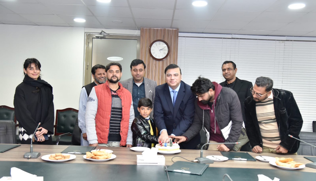 Shared the joy of our Christian colleagues by cutting cake together on the happy occasion of Christmas. Team with Secretary, Ministry of Science and Technology